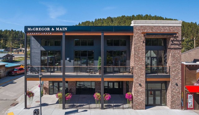 Luxury Loft 5 Downtown Main Street