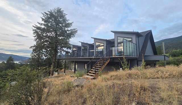 Luxury modern loft. Located on a plateau with stunning views over lakes