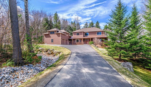 Luxury Ski and Golf Retreat Near Sunday River