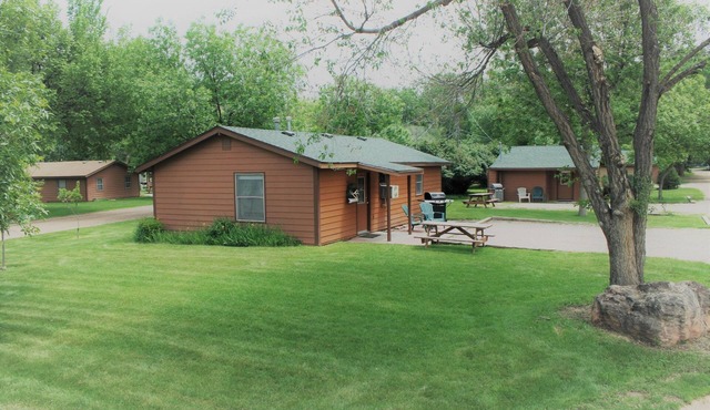 Make memories from your patio - In Rapid City On Canyon Lake Thirty Minutes from Mt Rushmore
