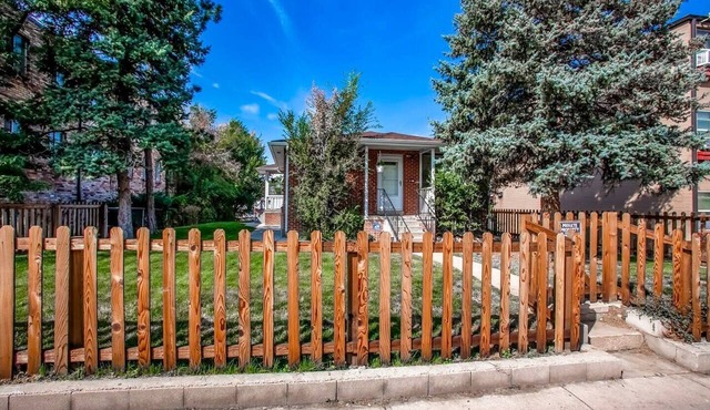 Medical Transition Housing 17B | Pet-Friendly Yard