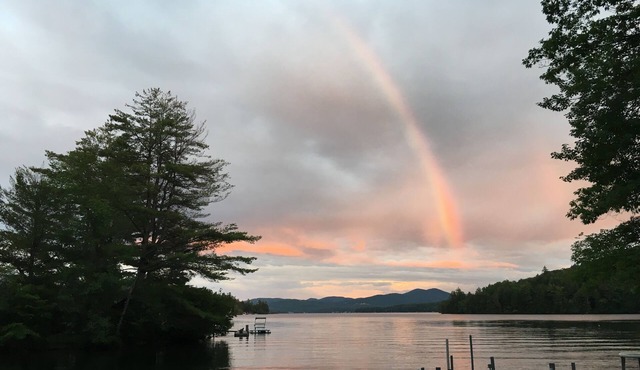 Meredith, NH 03253 Lake Winnipesaukee waterfront comfortable year-round home