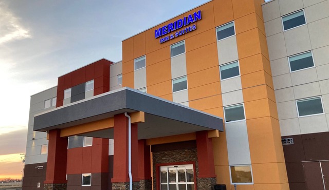 Meridian Inn & Suites Regina Airport