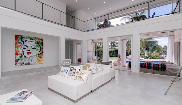Miami, Beach, Waterfront, Pool, Boat dock, Quiet, Beach, Luxury, View, modern