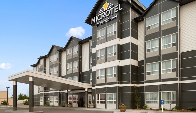 Microtel Inn & Suites By Wyndham Whitecourt