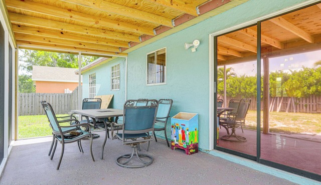 Mins to the Coast: Port St Lucie Home w/Lanai!