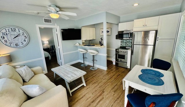 Modern 1 bedroom villa just five minutes to the beach!