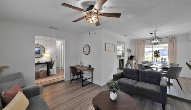 Modern 3BR Home | Game Room, Arcades & Huge Patio for Family Fun
