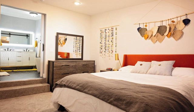 Modern Comfort in the Heart of Fort Collins