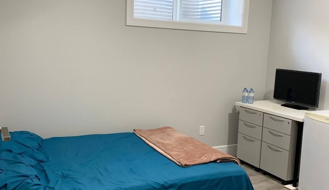 Modern Cozy Basement room & Private washroom, wifi Internet, TV and much more.