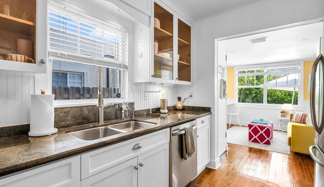 Modern Designer Gem in West Palm Beach
