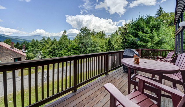 Mountainside Home at the Gorgeous Bretton Woods Resort !