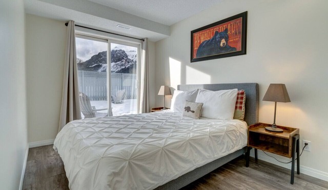 Nakiska | 2 Bed 1 Bath with Mtn Views