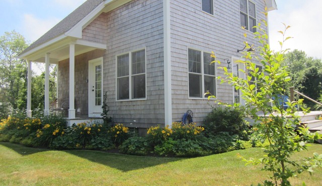 New Construction and relaxing location close to beach.