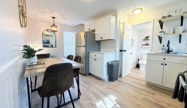 New - Mins to Concord/Nashua - Walk to Downtown -