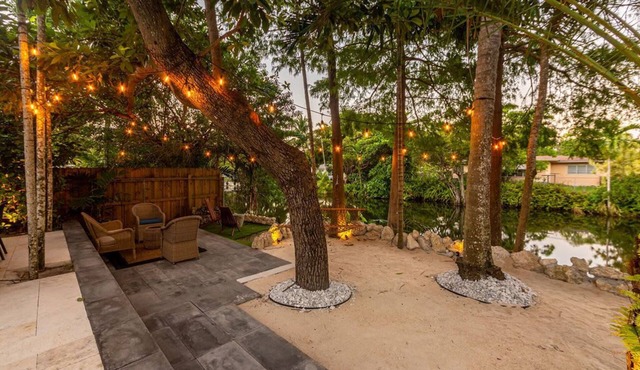 New Waterfront Villa | Sand Terrace+Pool/VB+Fire Pit+Games