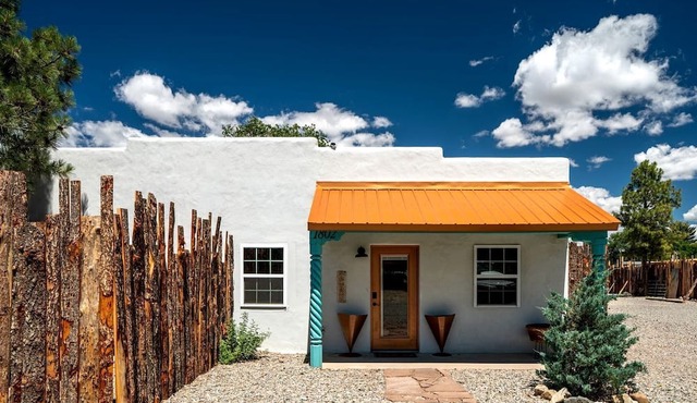 Newly Renovated Vacation Rental with Private Patio Near Glamping & RV Park in Taos, New Mexico