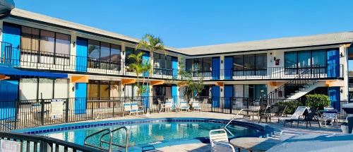 OCEANS 735 of DEERFIELD BEACH