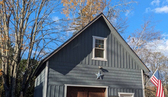 Peaceful Barn Loft near Sebago Lake and Conway, NH