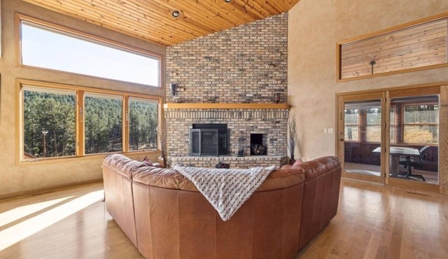 PEACEFUL PINES (5-Bedroom Home) by RedAwning