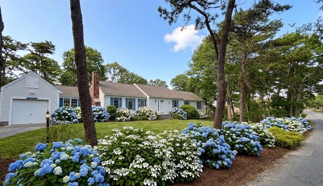 Peaceful West Dennis Cape Cod Retreat+Beach+Spacious+Cozy