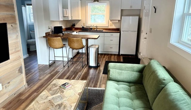 Peaks Perch Near Loon: King Bed, Kitchen, AC