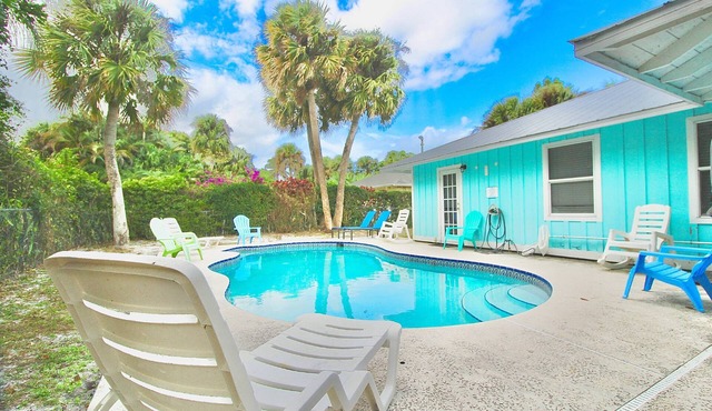 Pelican Cottage 3 BR Home - Private Pool - Beautiful Indian River Sunrises