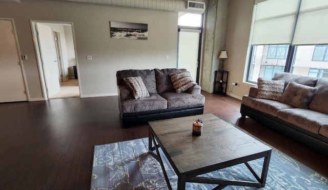 Penthouse Loft In The Flats