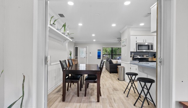 Pet Friendly! Escape to Paradise in Fully Furnished Home in Fort Pierce