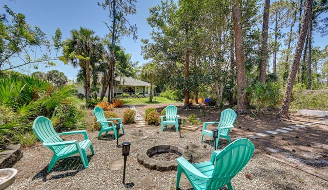 Pet-Friendly Naples Vacation Rental w/Fire Pit!