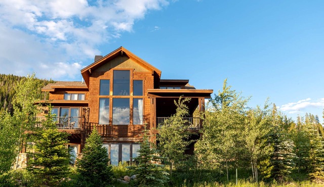 Pet Friendly Paradise | Luxe Neighborhood | Hot Tub & Pool Table | Lakota Reserve