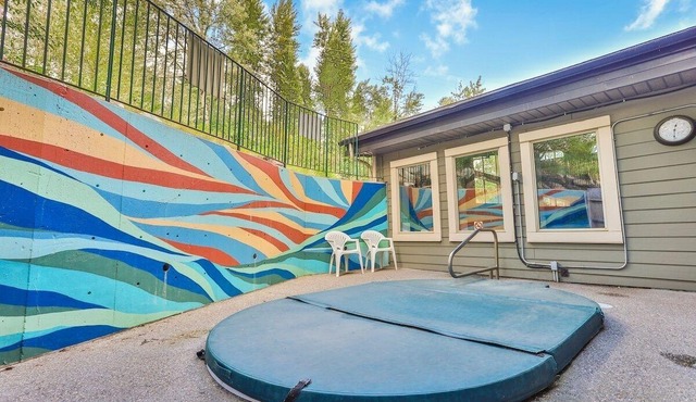Pool, Hot Tub & Gym | Near Fernie Alpine Resort