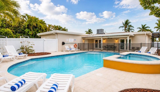 Premium Luxury 5BR/4BA Villa near Hollywood Beach