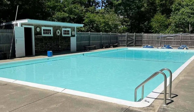 Private Pool Cape Escape Near Mayflower Beach