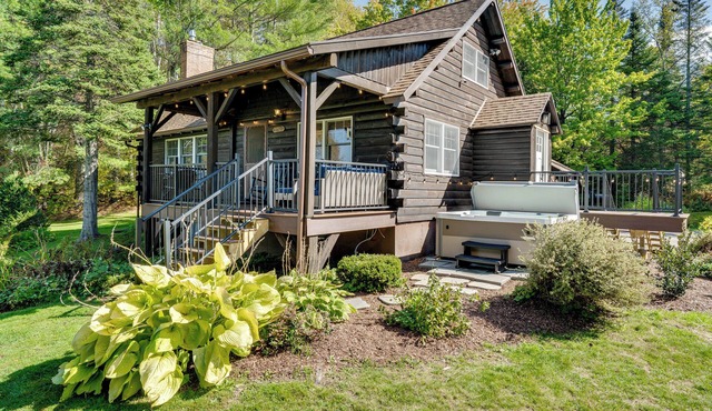 Private Spring-Fed Pond: Idyllic Shrewsbury Cabin!