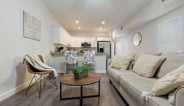Putt-Putt Paradise | Bright 2BR/2BA Near Palm Bch
