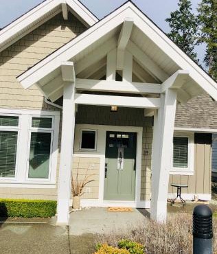 Qualicum Landing Seaside Vill