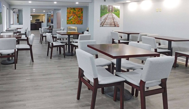 Quality Inn Colchester - Burlington