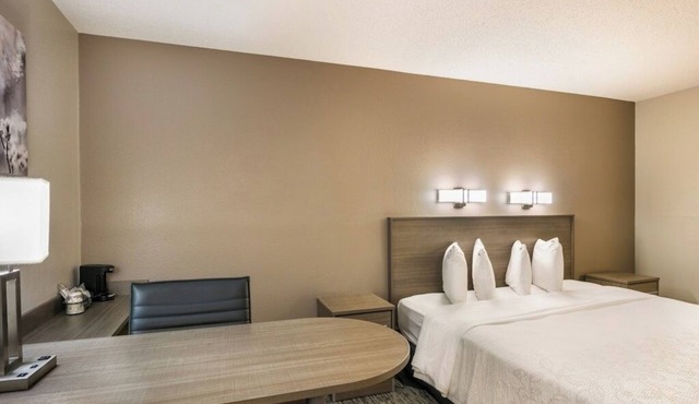 Quiet & Modern Stay Perfect for Exploring Near Peabody Historical Society