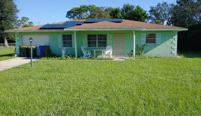 Relaxing, quiet getaway 2-bedroom house in Sebring