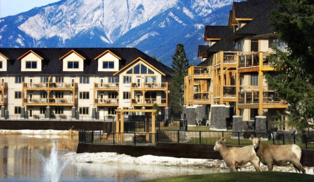 Relaxing Resort Retreat - Swim Golf Or Ski 3 Bedrooms at Bighorn Meadows