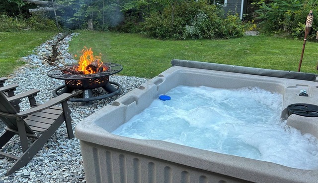 Remodeled Farmhouse close to hiking, skiing, golf and lakes