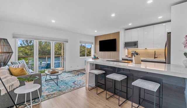 Riverview Palms 14 |Waterfront Pool |Walk to Beach
