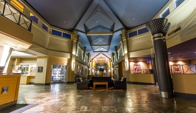 Royal Hotel Edmonton Airport, Trademark Collection by Wyndham