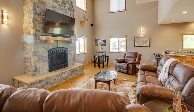 Rustic Home w/ Grill, Fireplace, 13 Mi to Sturgis!