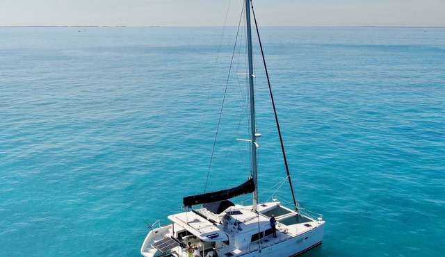Sailing Onboard Catamaran Lagoon 450 Miami & Key Biscayne