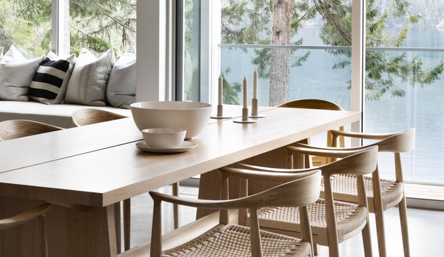 Sakinaw Lake Architectural Midcentury Modern Lakehouse