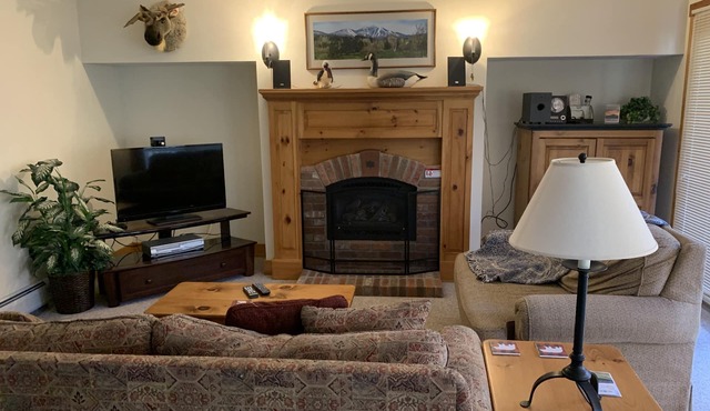 Ski-in, Ski-out Vacation Condo at Jay