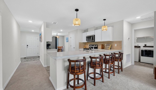 Sleeps 6 Port Saint Lucie Retreat Home BBQ Grill