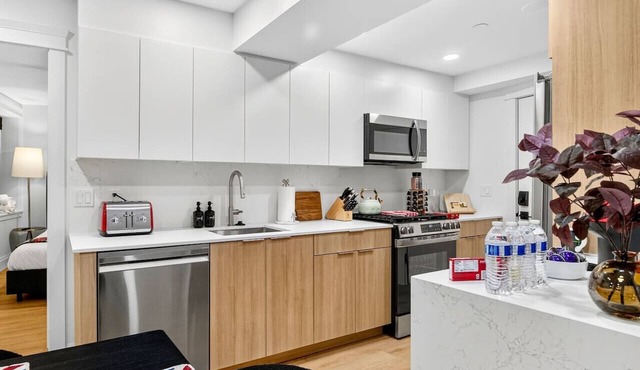 Spacious 4BR| MIT & Harvard| Subway| Sleeps 12